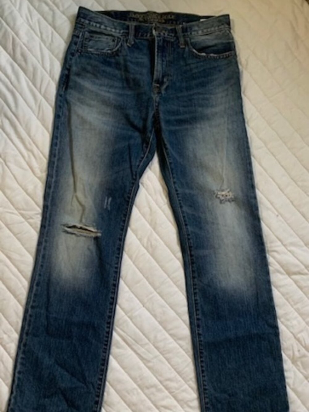 Barely Worn Men's American Eagle Outfitters 32x34 Jeans Distressed 100% Cotton
